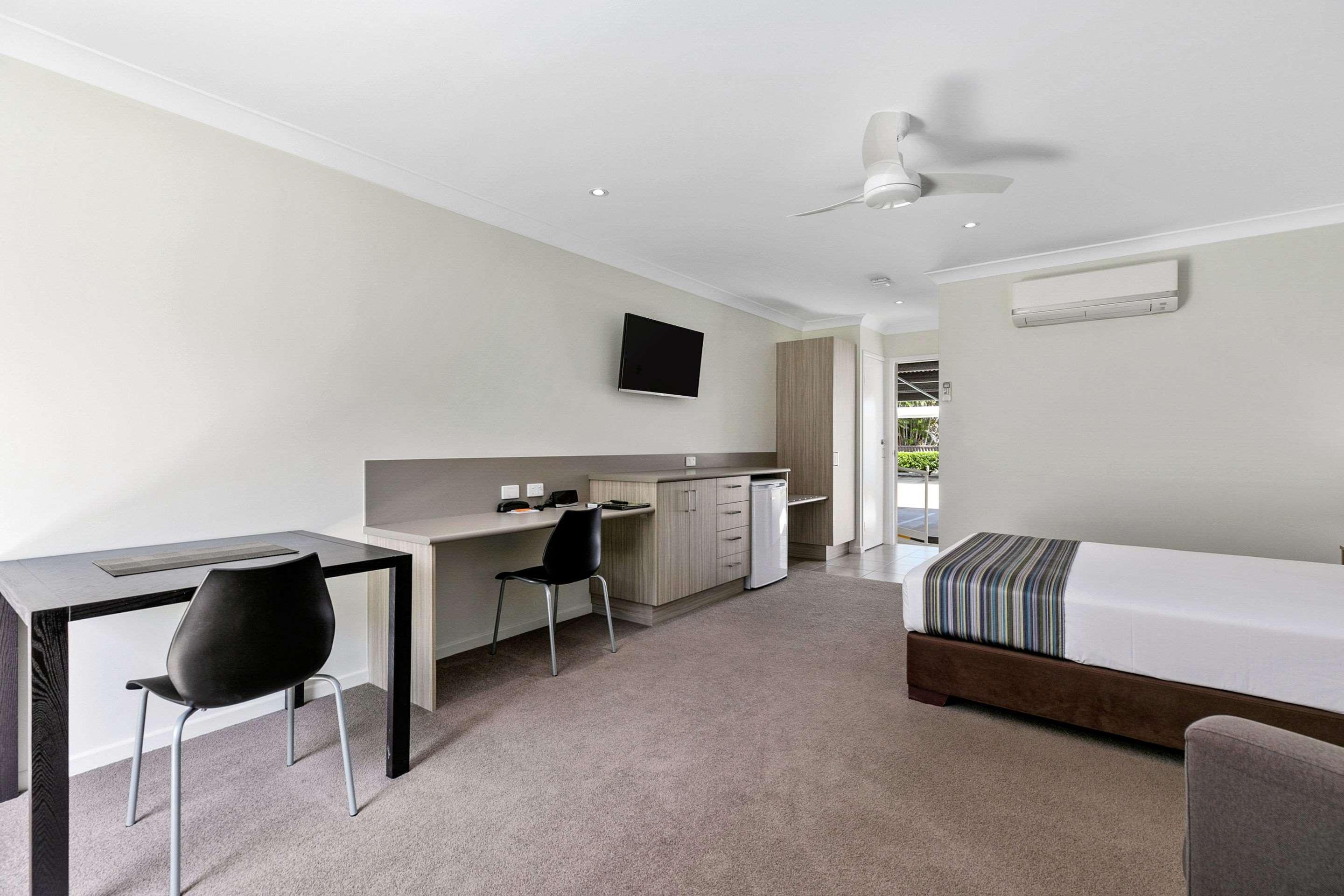 Beachside Boutique Motel Mackay Eksteriør bilde