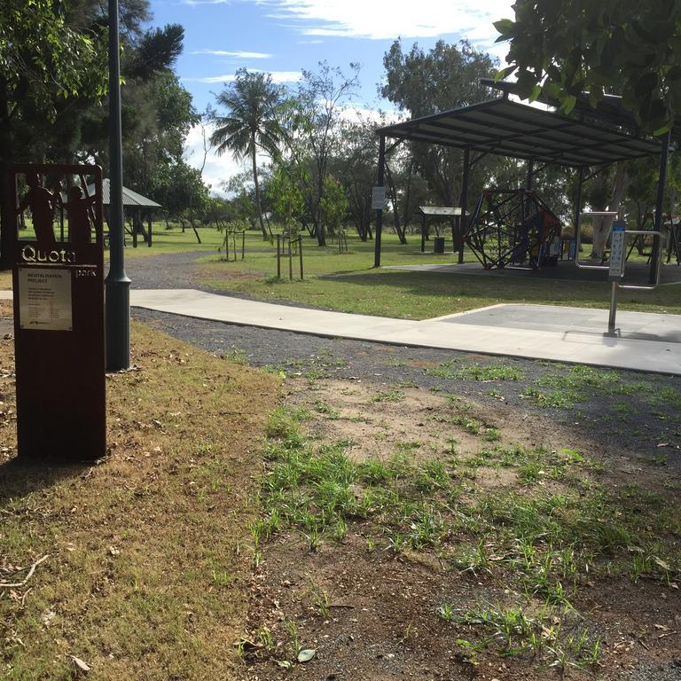 Beachside Boutique Motel Mackay Eksteriør bilde
