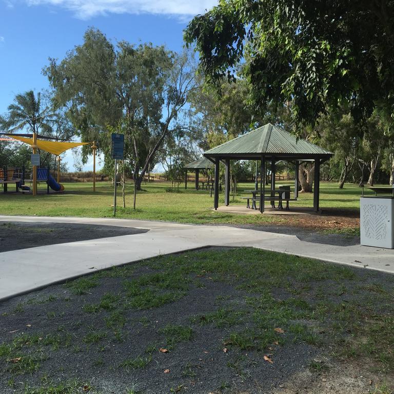 Beachside Boutique Motel Mackay Eksteriør bilde